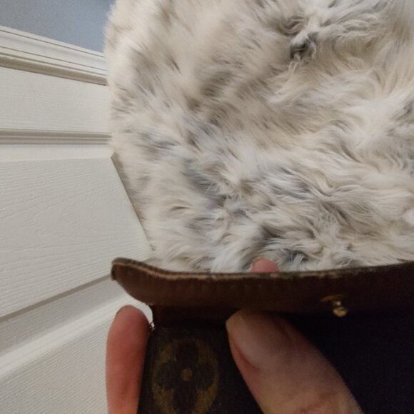 Vintage Louis Vuitton LV monogram compact key holder y2K - Picture 9 of 13